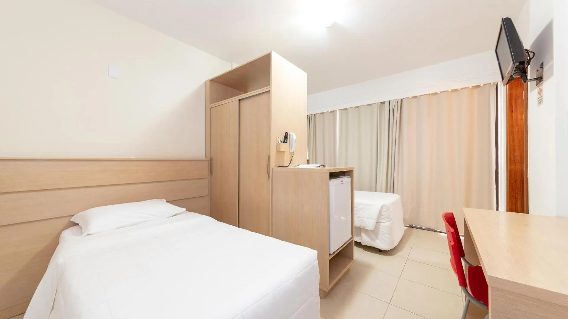 Slim Sao Jose Zion Hotel 3*, São José Brazília